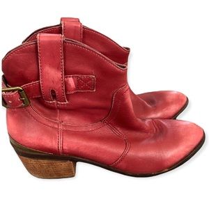 Lucky Brand Red Leather Cowgirl Booties Brass Heels Country Ankle Boots Size 7.5